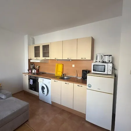 Yassen - Apartma S Vyhledem Na Bazen Apartment Sunny Beach